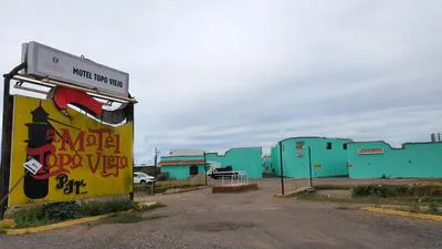 En Venta Motel "Topo Viejo", sobre Carretera Los Mochis-Topolobampo.