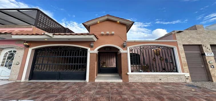 En Venta Bonita Casa de una planta, Fraccionamiento Jardines de Villa