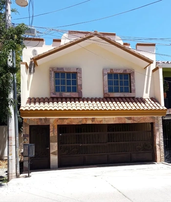 GCI_2594 | CASA EN VENTA 5 RECAMARAS JIQUILPAN 2 | GM Inmobiliaria