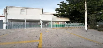 13_3027 | En Renta Excelente Local Comercial Dos Plantas, Fracc. El Parque | GM Inmobiliaria