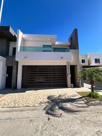 5_2446 | VENTA CASA FRACC BOSQUES DEL PEDREGAL | GM Inmobiliaria