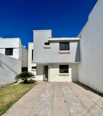 5_2457 | CASA EN VENTA FRACC CAMINO REAL | GM Inmobiliaria