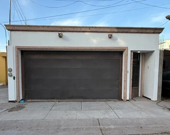 5_2807 | CASA EN VENTA FRACC SANTA CECILIA | GM Inmobiliaria